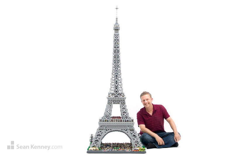 Illustration for article titled It's the Tiny Tourists That Make This Lego Eiffel Tower So Perfect
